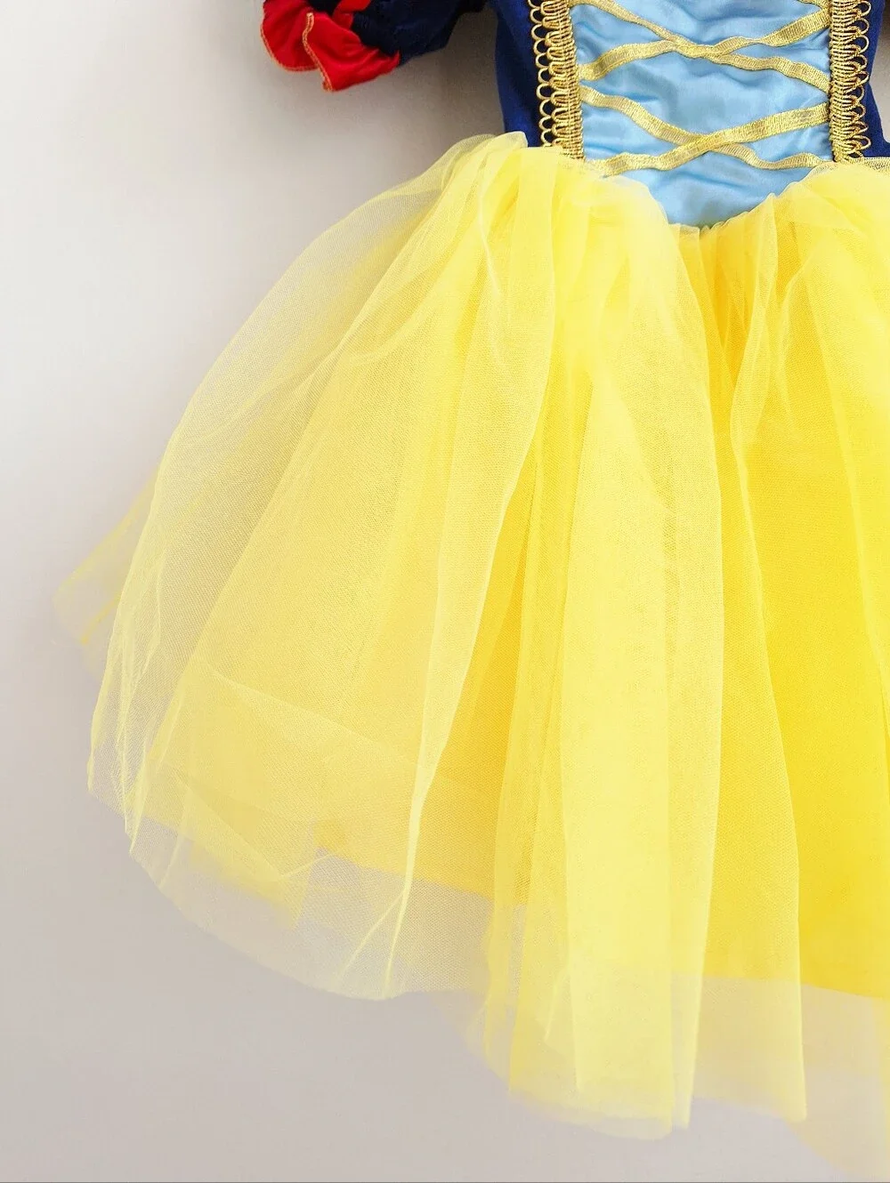 What a Character! Snow White Costume Dress Toddler 3T NWOT Princess Dress